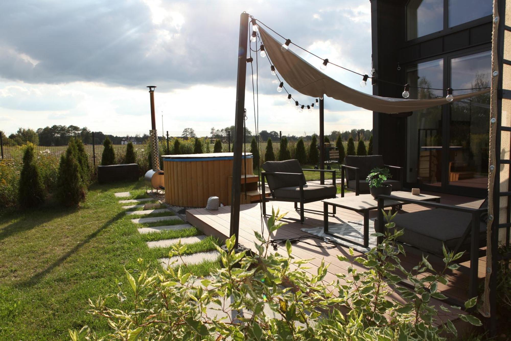 Dolina Slonca Obok Suntago - Nowoczesne Domy Z Jacuzzi Benenard Exterior photo